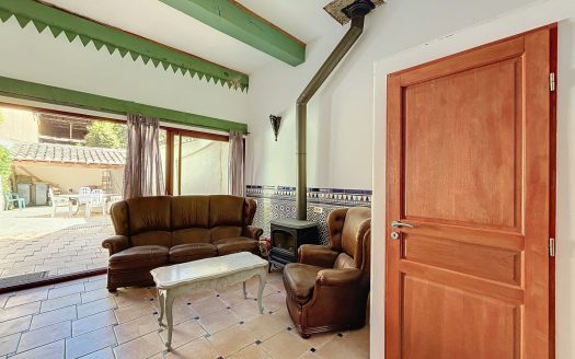 **Townhouse With Terrace In The Lovely Town Of Marciac