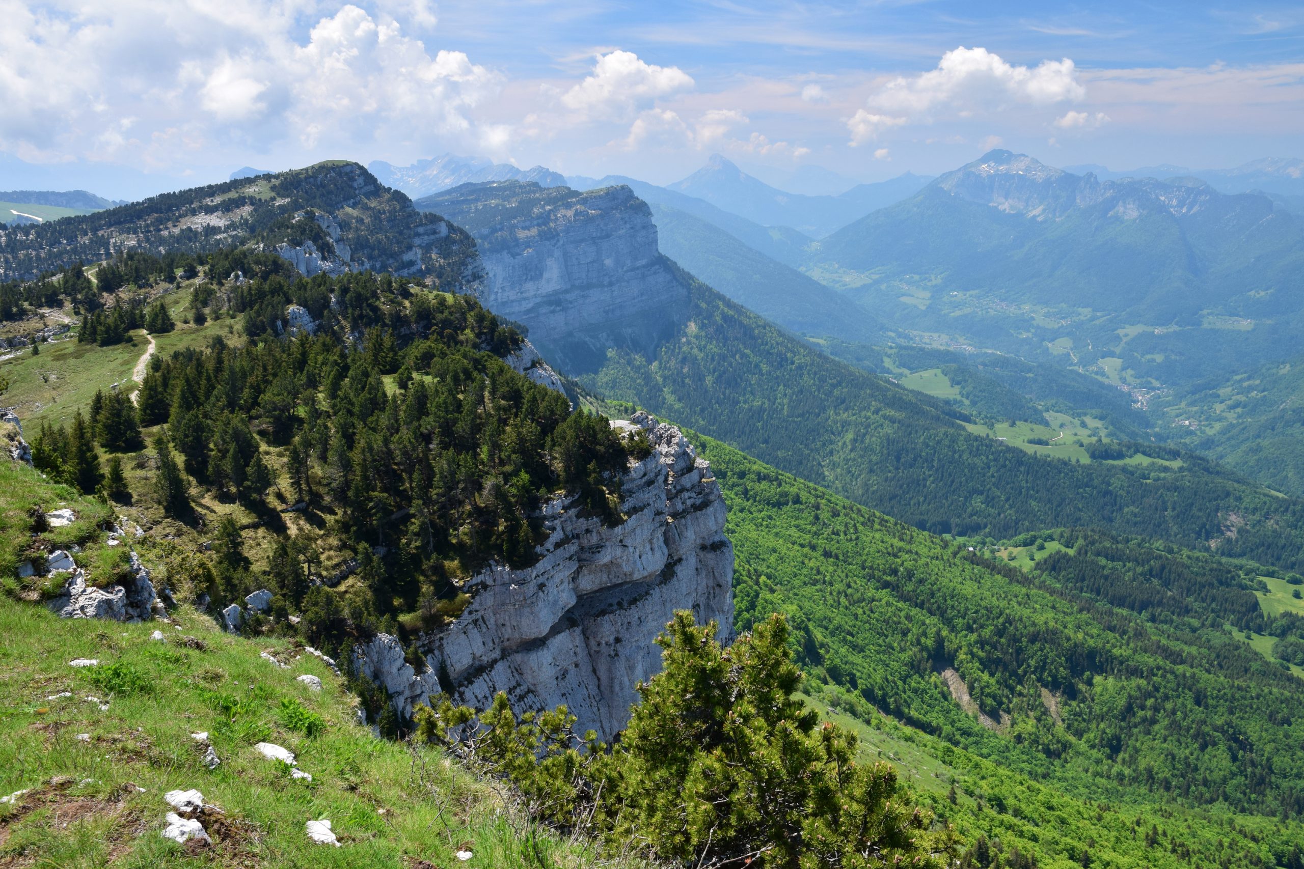 Le Massif de la Chartreuse, vu depuis le sommet du Mont Granier