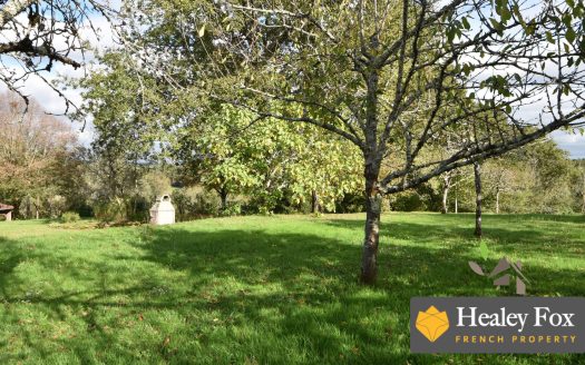 Beautifully Renovated Family Home With Spacious Garden – Near Thiviers, Dordogne