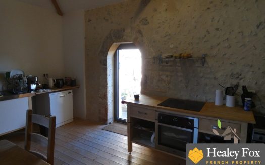 Pretty Renovated Stone House With Gite, Large Courtyard And Garden