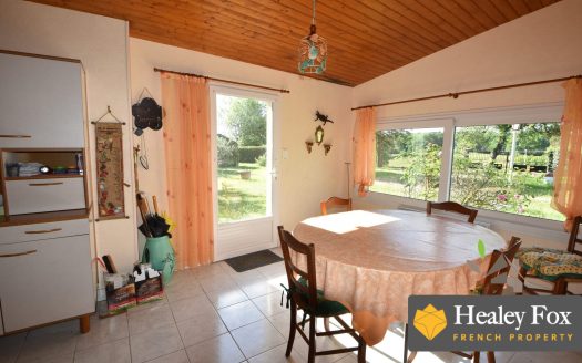 Semi-Detached Stone House With Garage, Garden And Unobstructed Views