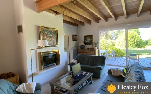 Splendid Villa With Large Terrace, Garden And Stunning Views Of The Surrounding Countryside