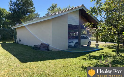 Splendid Villa With Large Terrace, Garden And Stunning Views Of The Surrounding Countryside