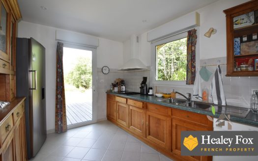 Splendid Villa With Large Terrace, Garden And Stunning Views Of The Surrounding Countryside