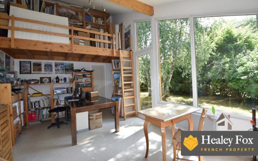 Splendid Villa With Large Terrace, Garden And Stunning Views Of The Surrounding Countryside