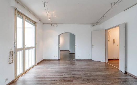 Beachfront Apartment With Breathtaking Sea View