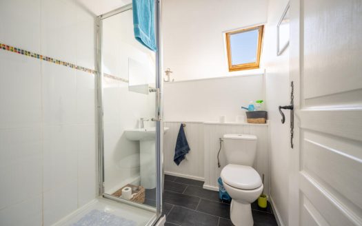 **Superb house with gite