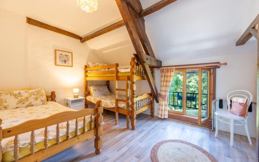 **Superb house with gite