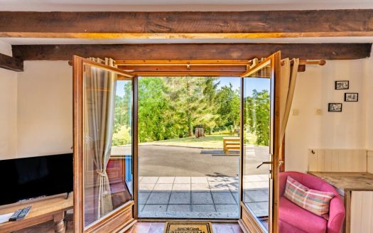 **Superb house with gite