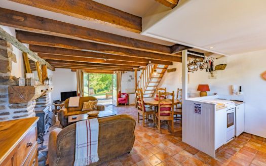 **Superb house with gite