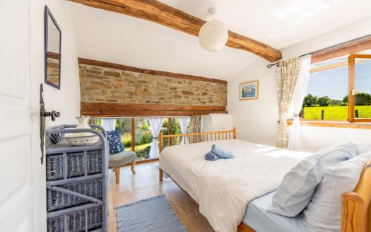 **Superb house with gite