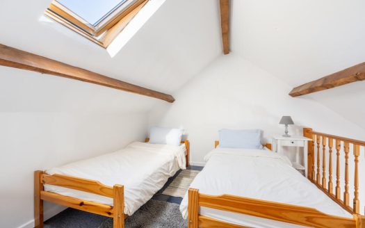 **Superb house with gite