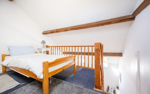 **Superb house with gite