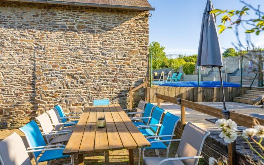 **Superb house with gite