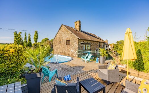 **Superb house with gite