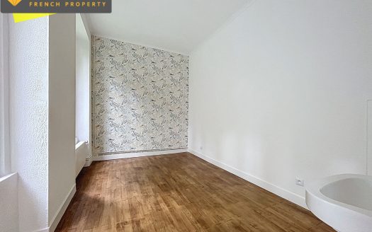 **Beautiful grand stone house with views in the heart of Gavray