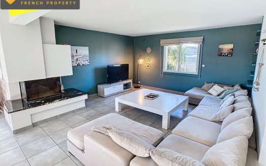 **Villa with pool just 5 minutes from the beach