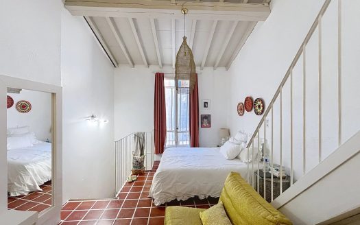 **Character Village House With Courtyard, Fourques