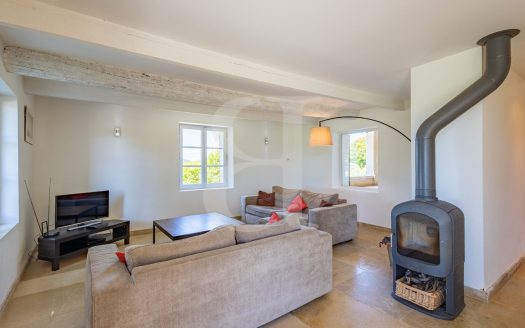 **Exceptional Mas With Gites, Swimming Pool And Stunning Views