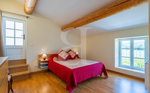 **Exceptional Mas With Gites, Swimming Pool And Stunning Views