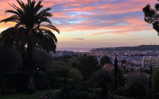 1 bed Apartment with Sea View and Terrace – Residence Le Chambord